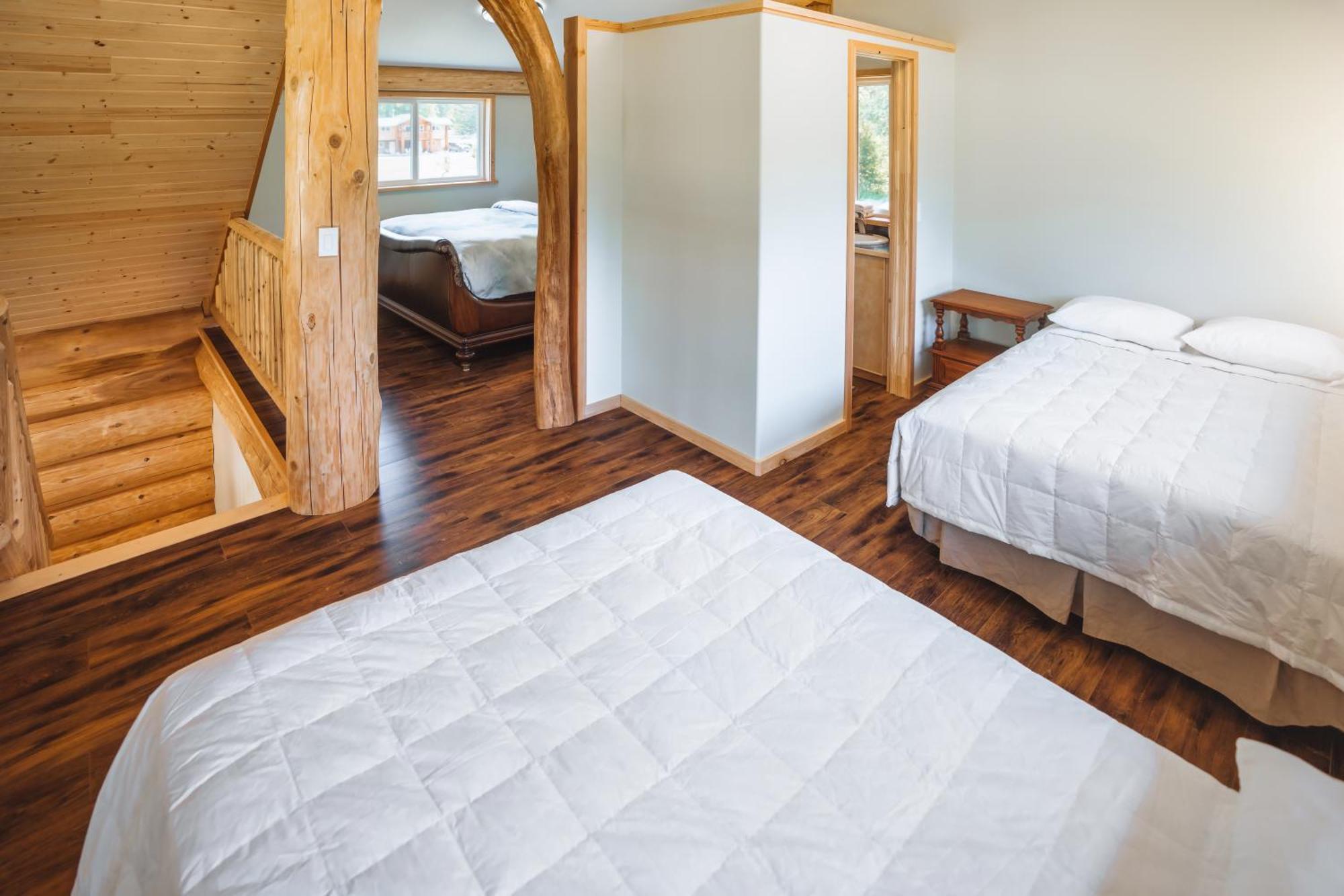 Bella Coola Grizzly Tours And Resort Hagensborg Exterior foto